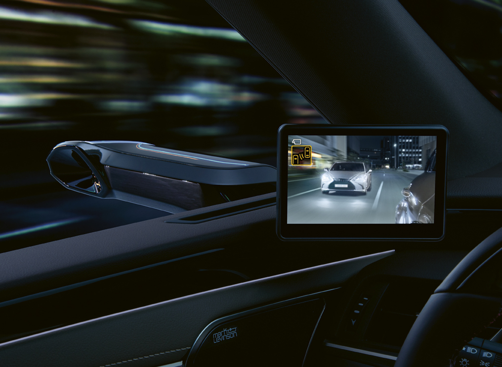 Digitale buitenspiegels Lexus ES300h